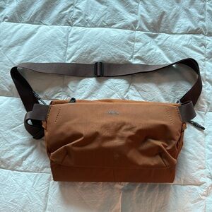 Bellroy Venture Sling 9L (large crossbody bag)